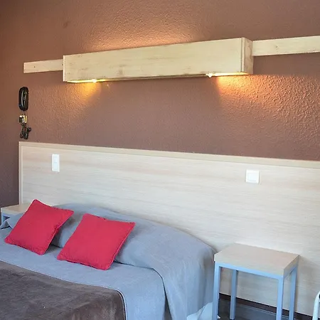 Le Terminus 2* Ле-Лаванду