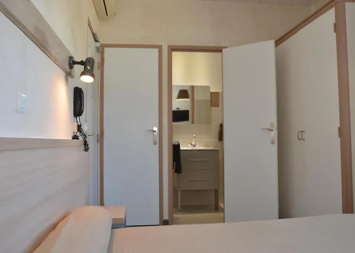 Le Terminus لو لا فاندو