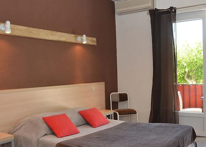 Le Terminus Hotell 2*