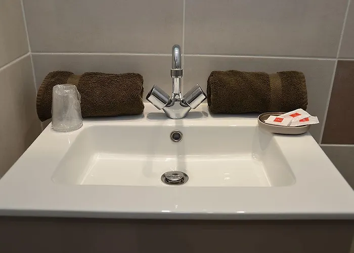 Le Terminus Hotell Le Lavandou