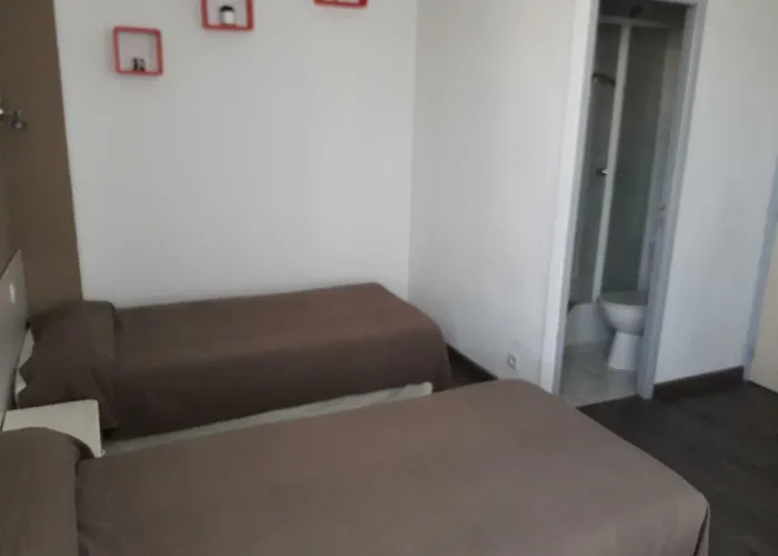 Le Terminus Hotel 2*