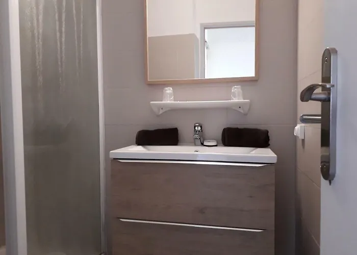 Le Terminus Hotel 2*